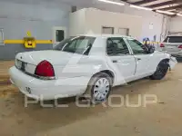 2008 Ford CROWN photo