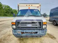 2008 Ford E-450 фото