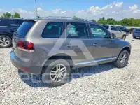 2008 Volkswagen Touareg photo