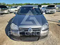 2008 Volkswagen R32 photo