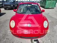 2008 Volkswagen BEETLE photo