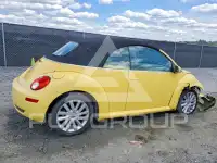 2008 Volkswagen BEETLE фото