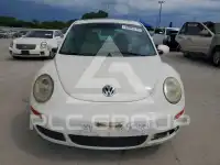 2008 Volkswagen BEETLE photo