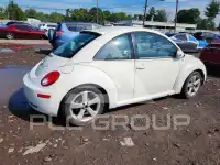 2008 Volkswagen BEETLE photo