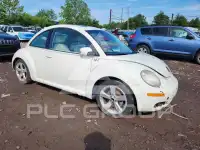 2008 Volkswagen BEETLE photo