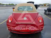2008 Volkswagen BEETLE photo