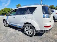 2009 Mitsubishi OUTLANDER фото