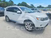 2009 Mitsubishi OUTLANDER photo