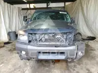2009 Nissan TITAN photo
