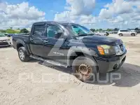 2009 Nissan TITAN фото