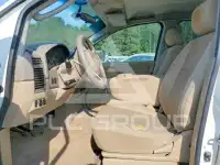 2009 Nissan TITAN photo