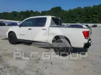 2009 Nissan TITAN photo