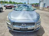 2009 Nissan MAXIMA photo