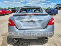 2009 Nissan MAXIMA photo