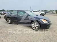 2009 Nissan ALTIMA photo