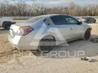 2009 Nissan ALTIMA photo
