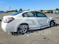2009 Nissan ALTIMA photo