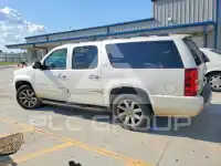 2009 Chevrolet Suburan photo