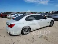 2009 BMW 750 photo