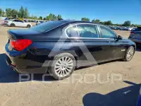 2009 BMW 750 фото