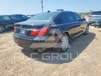 2009 BMW 750 фото