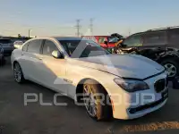 2009 BMW 750 photo