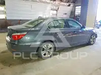 2009 BMW 528 photo