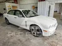 2009 Jaguar XJ photo