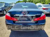 2009 Infinity M35 photo
