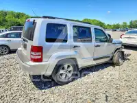 2009 Jeep LIBERTY фото