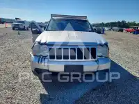 2009 Jeep CHEROKEE фото