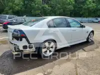2009 Pontiac G8 фото