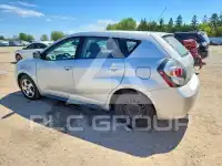 2009 Pontiac VIBE photo