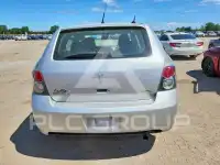 2009 Pontiac VIBE photo