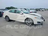 2009 Lincoln MKS photo