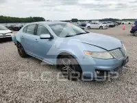 2009 Lincoln MKS photo