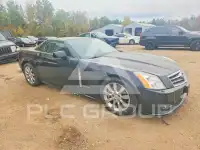 2009 Cadillac XLR photo