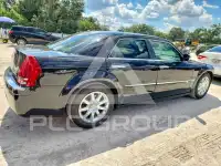 2009 Chrysler 300 фото
