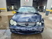 2009 Mercedes Benz CLK photo