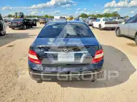 2009 Mercedes Benz C-Class фото