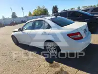 2009 Mercedes Benz C-Class фото