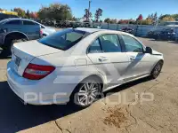 2009 Mercedes Benz C-Class фото