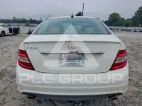 2009 Mercedes Benz C-Class фото