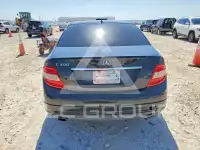 2009 Mercedes Benz C-Class фото
