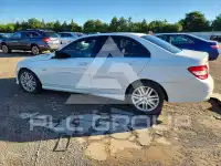 2009 Mercedes Benz C-Class фото