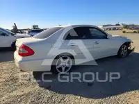 2009 Mercedes Benz E-Class фото