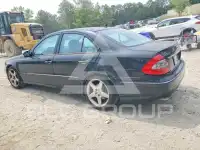 2009 Mercedes Benz E-Class photo