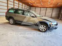 2009 Volvo XC70 photo