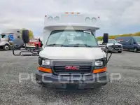 2009 GMC Savana фото