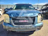 2009 GMC YUKON фото
